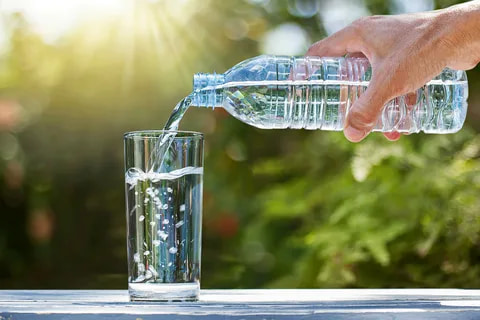 تصویر 1 از قیمت خرید آب معدنی کوچک با فروش عمده